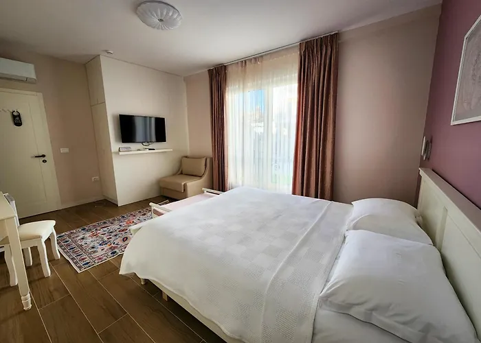 Ermoza Pensjonat Korcza